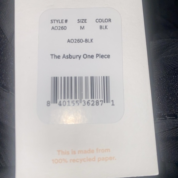 NWT Andie Swim The Asbury One Piece Women’s Size Medium Color: Black Classic - Picture 5 of 10